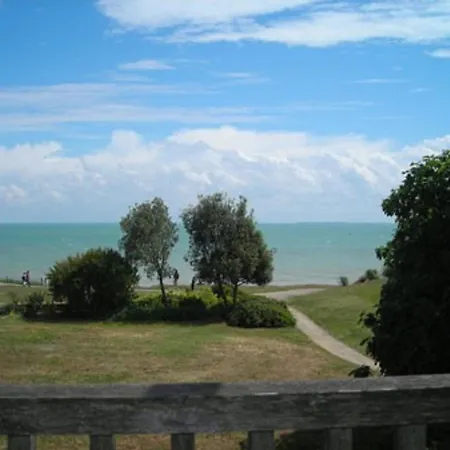 Apartment 2 Pieces 6 Couchages Avec Parking, Vue - Fr-1-825-3 La Rochelle (Charente-Maritime)